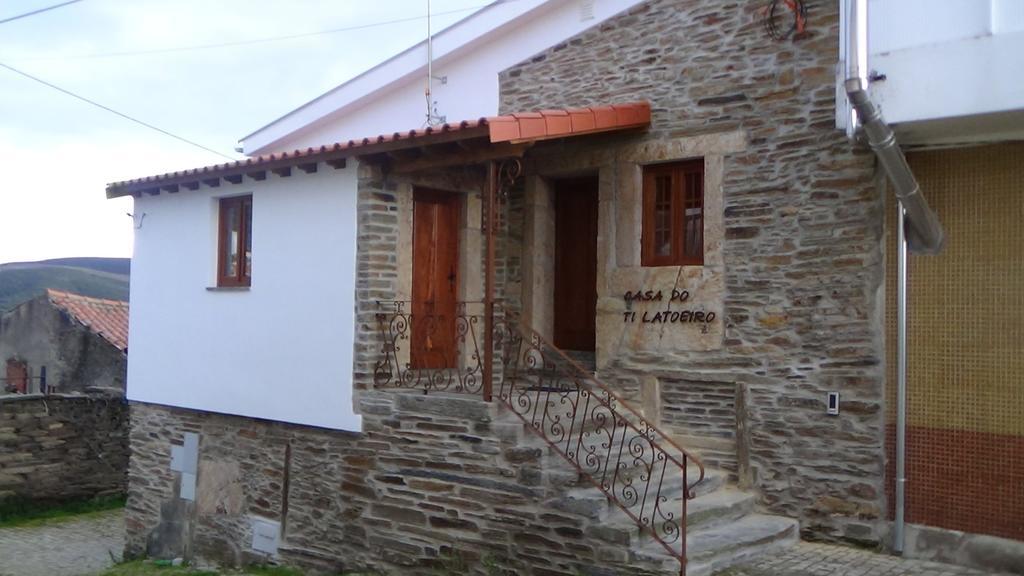 Casa Do Ti Latoeiro Guest House Torre De Moncorvo Exterior photo